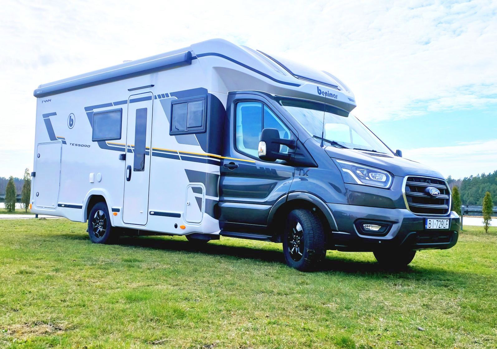 Kamper Benimar Tessoro 444 gotowy na wynajem